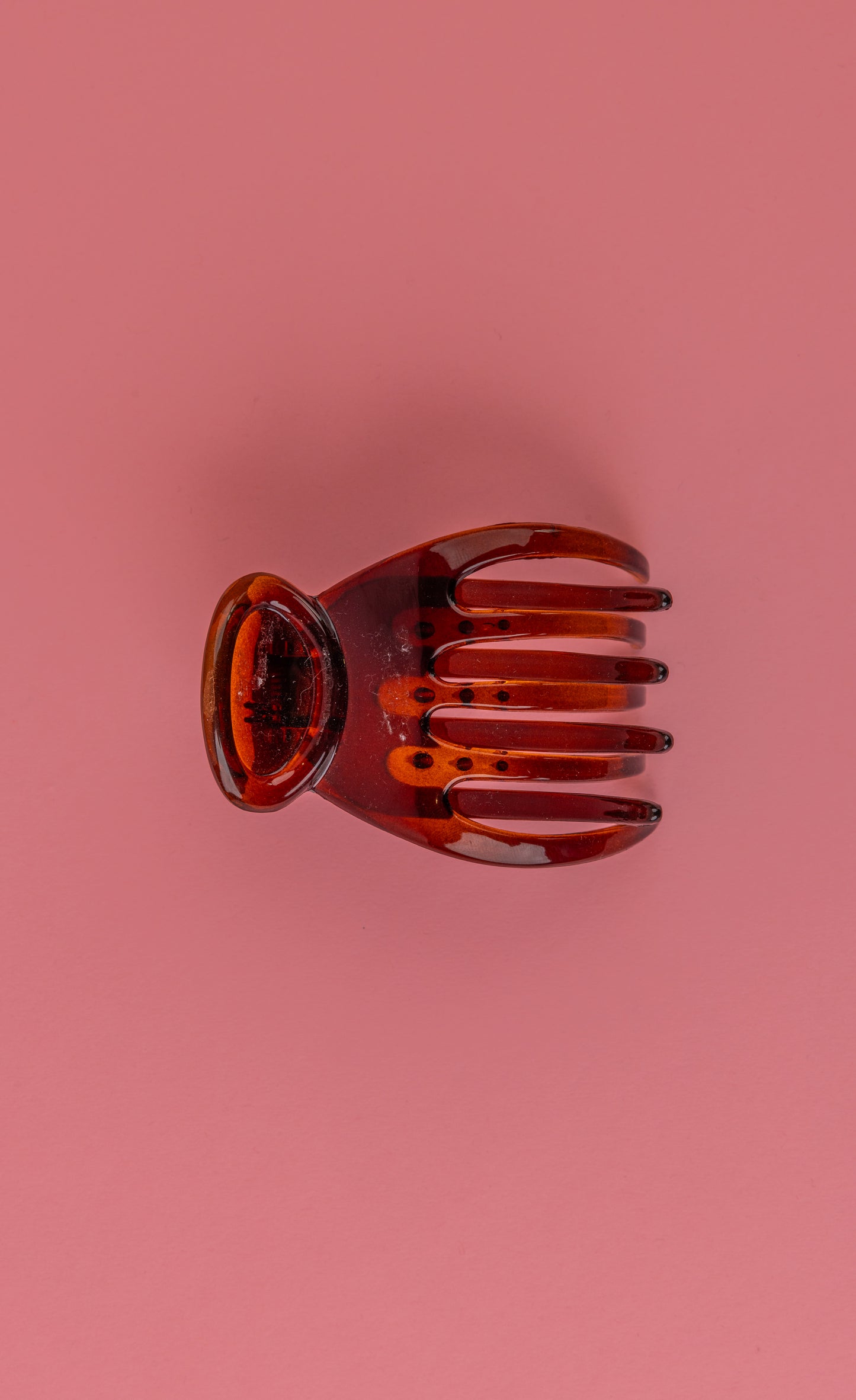 French Atelier Yoga Hair Clip