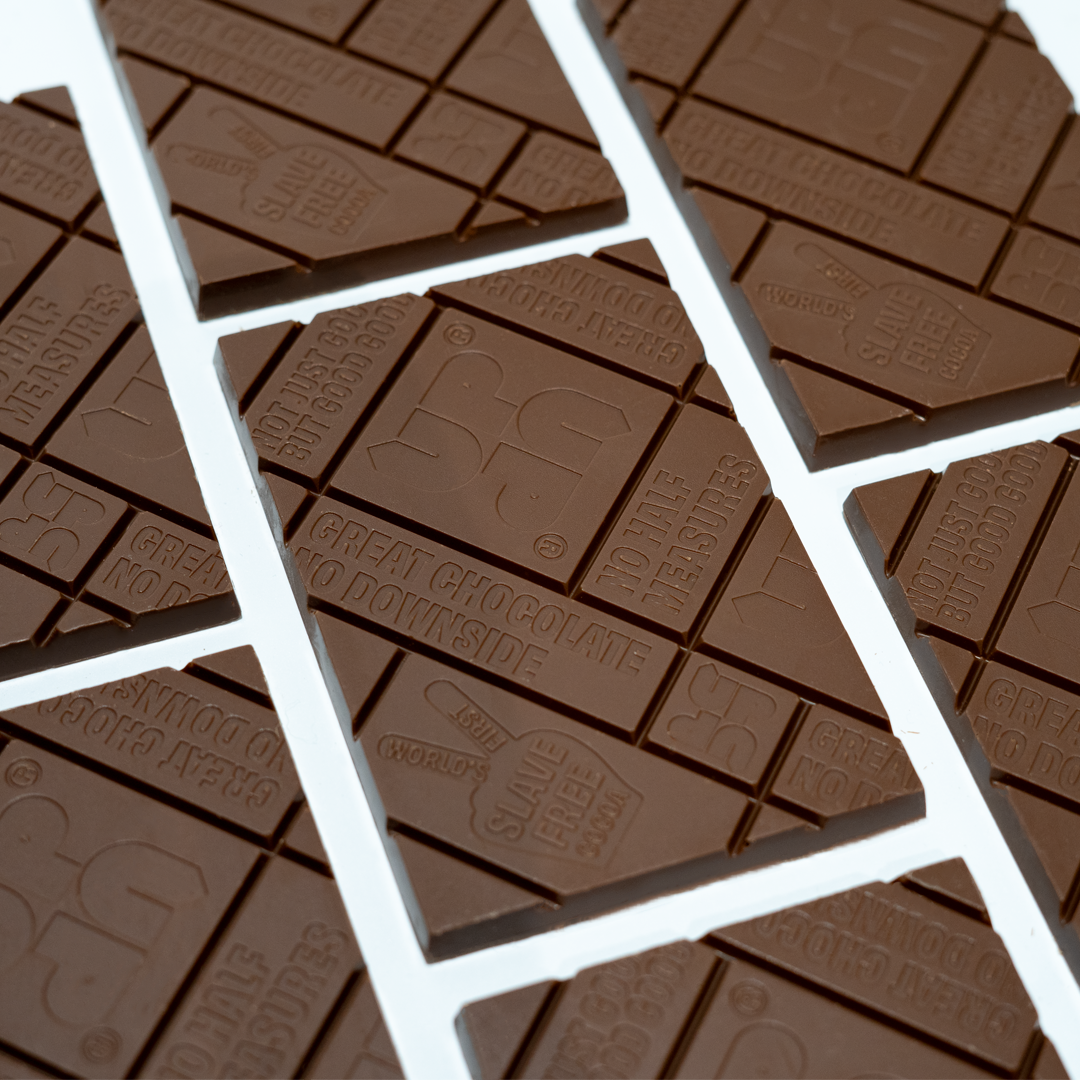 UP-UP Chocolate - Gingerbread Milk Chocolate Bar 130G/4.6OZ