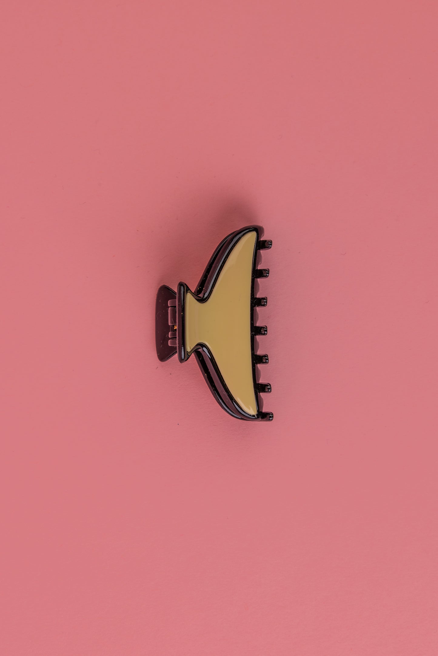 French Atelier Hair Clip Claw Large