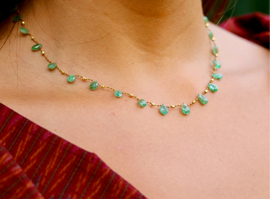 Amalia Ali'i Necklace Emerald and Gold Ali’i-33