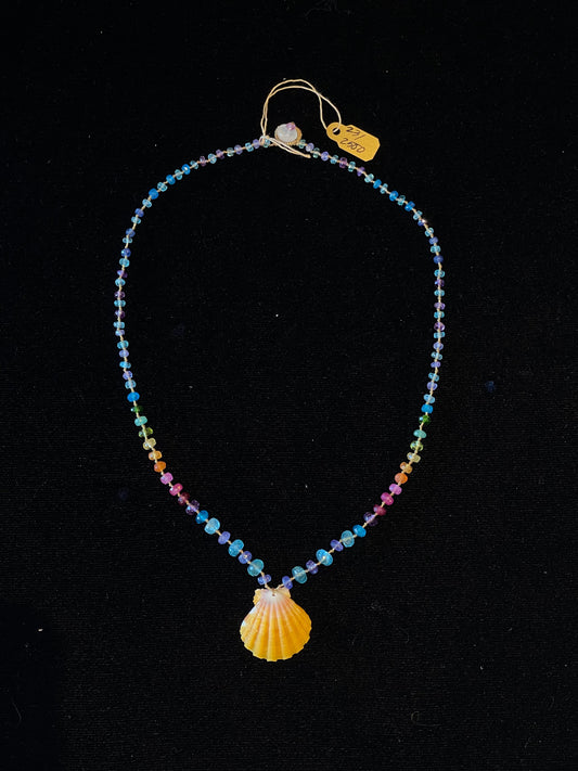 Amalia Mana Necklace Sunrise Shell Rainbow Mana-23