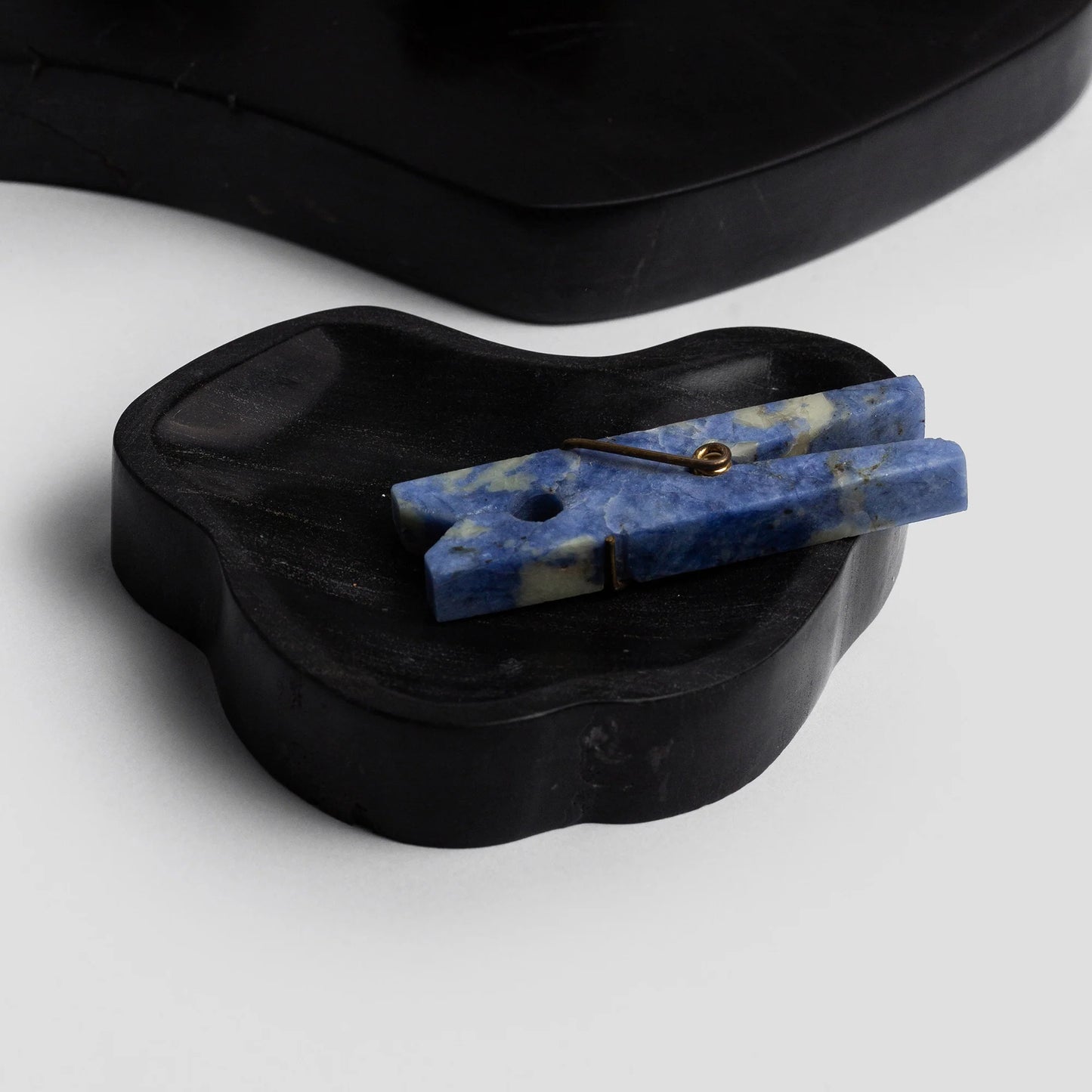 DAR Proyectos-Gemstone Catchall