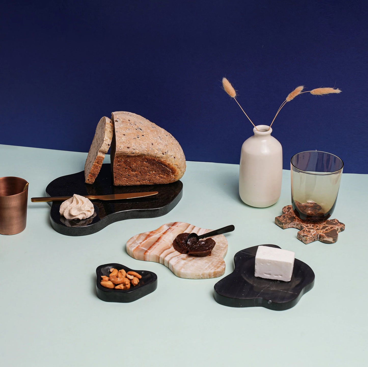 DAR Proyectos-Gemstone Serving Tray Honey Onyx