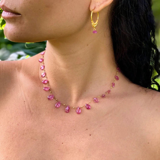 Amalia Ali'i Necklace Pink Sapphire and Gold Ali'i-32